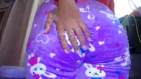 Snapshot of daleska_delicious1 chatting on January 26, 10:02 pm daleska_delicious1 online show from January 26, 10:02 pm
