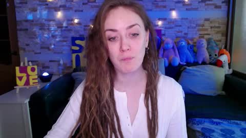 Dalia  online show from December 19, 9:45 am