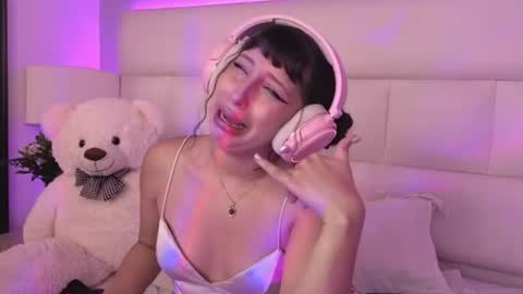 daliacastle online show from July 21, 6:41 pm
