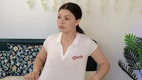 damedefeu online show from April 22, 6:21 am