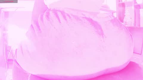 Sophie online show from August 4, 12:33 pm