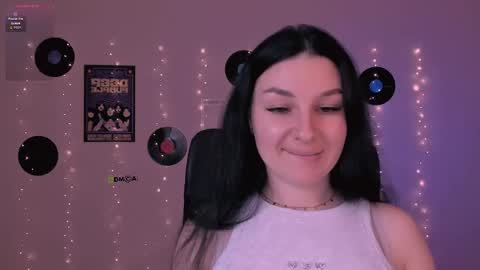 dana_cute1_ online show from May 23, 7:23 pm