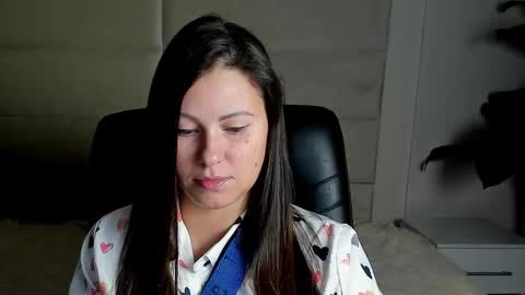 Snapshot of dana_dom chatting on October 13, 1:19 am Dana Dom online show from October 13, 1:19 am