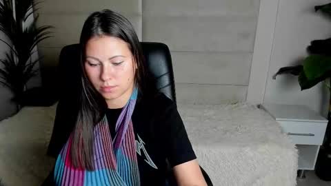 Snapshot of dana_dom chatting on October 9, 1:10 am Dana Dom online show from October 9, 1:10 am