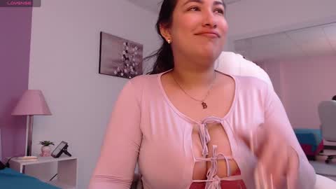 Snapshot of dana_gh chatting on January 11, 7:59 pm dana online show from January 11, 7:59 pm
