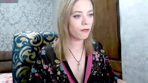 Dana SmileX online show from January 11, 7:30 pm