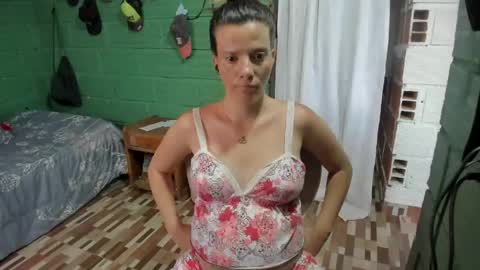 Danaa Rey online show from June 4, 6:56 pm