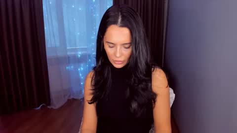 DanaMiers online show from March 17, 5:44 am