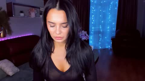 DanaMiers online show from March 13, 4:03 am