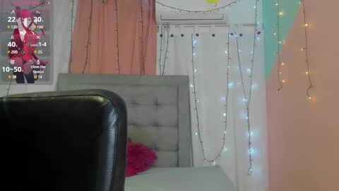 Snapshot of dani_lue chatting on January 4, 11:54 am dani_lue online show from January 4, 11:54 am