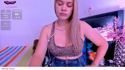 daniela online show from March 26, 7:04 pm