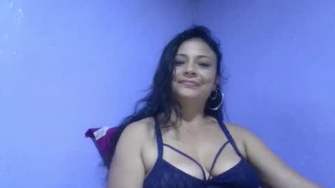 Snapshot of daniela_love1 chatting on September 11, 7:25 pm daniela_love1 online show from September 11, 7:25 pm