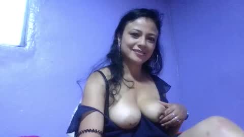 Snapshot of daniela_love1 chatting on October 10, 9:52 pm daniela_love1 online show from October 10, 9:52 pm