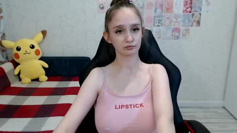 Daniella Martin online show from June 2, 12:44 am
