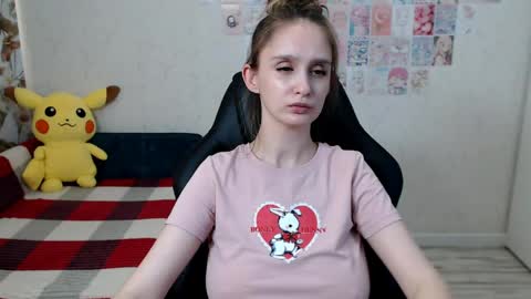 Daniella Martin online show from June 5, 10:32 am