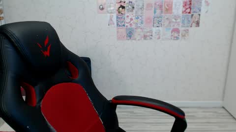 Daniella Martin online show from May 31, 2:28 am