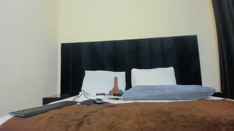 danielle_rock online show from February 23, 9:42 am