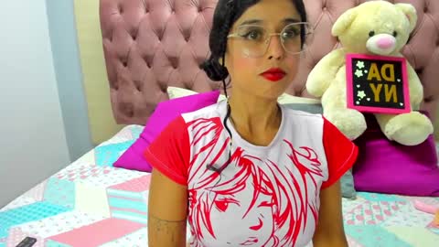 Snapshot of daniibelluci chatting on January 24, 3:00 am DaniiBelluci online show from January 24, 3:00 am