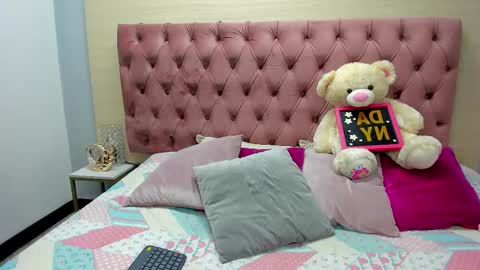 Snapshot of daniibelluci chatting on September 12, 4:02 am DaniiBelluci online show from September 12, 4:02 am