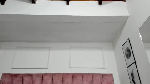   Danii Belluci  online show from March 3, 7:25 am