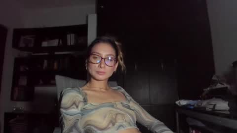 Snapshot of danikrosse chatting on September 27, 6:20 am Danik online show from September 27, 6:20 am