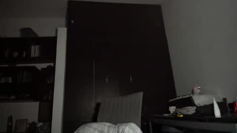 Snapshot of danikrosse chatting on March 3, 3:49 am Danik online show from March 3, 3:49 am