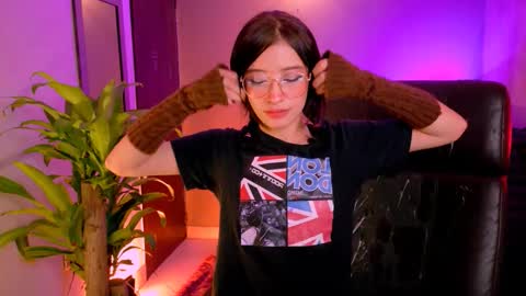 danita_veelz online show from March 2, 8:32 am