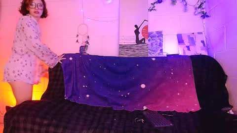 danita_veelz online show from February 24, 4:36 am