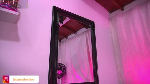 Snapshot of dannaberlin chatting on September 15, 7:32 pm Danna Berlin online show from September 15, 7:32 pm