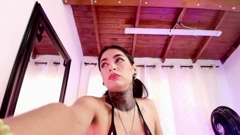 Snapshot of dannaberlin chatting on March 6, 7:21 pm Danna Berlin online show from March 6, 7:21 pm