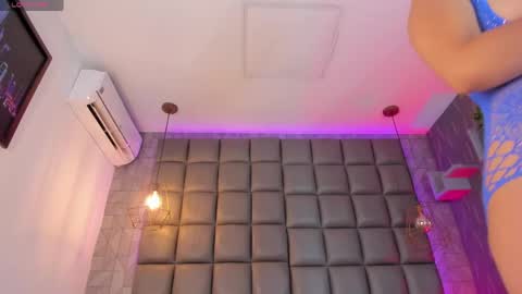 Danna online show from April 6, 11:44 am