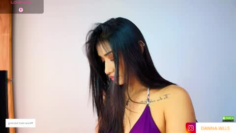 Danna Wells online show from April 2, 4:37 pm