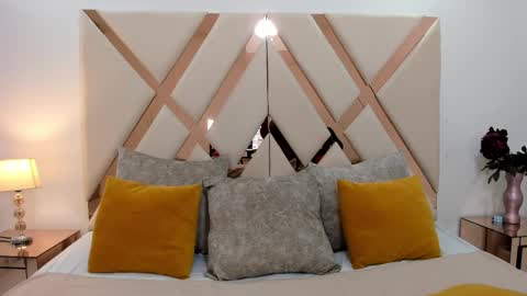 Danna online show from February 17, 12:15 pm