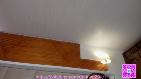 Snapshot of danny_og chatting on December 2, 7:10 am Danny online show from December 2, 7:10 am