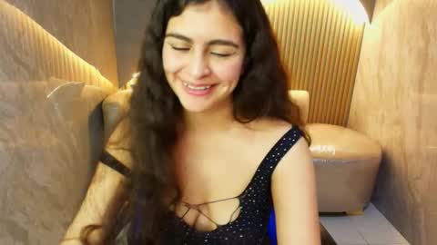 Snapshot of dany_r_ chatting on October 17, 2:09 pm Dany online show from October 17, 2:09 pm