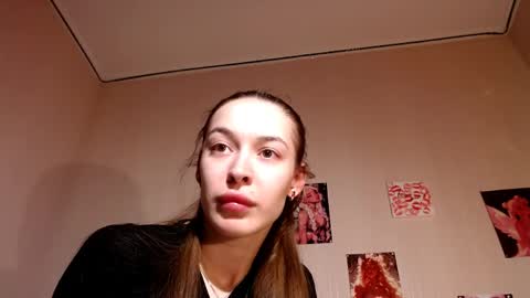 Daphne Darkthorn online show from April 13, 8:09 pm