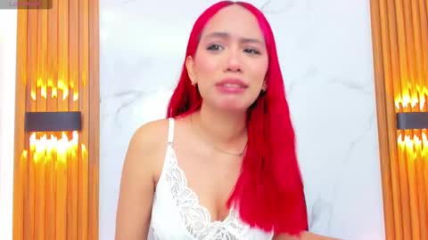 Snapshot of daphneleclerc chatting on October 28, 11:05 am daphneleclerc online show from October 28, 11:05 am