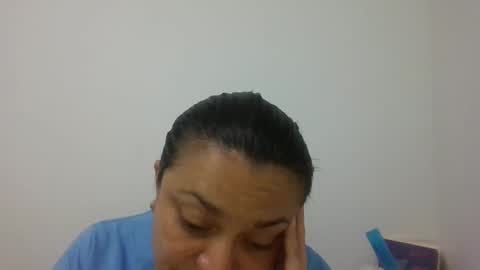 dapnne online show from February 7, 1:43 pm