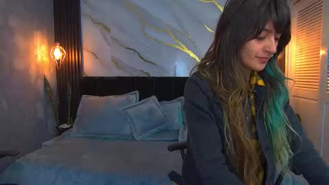 dark_dominika online show from March 29, 1:43 pm