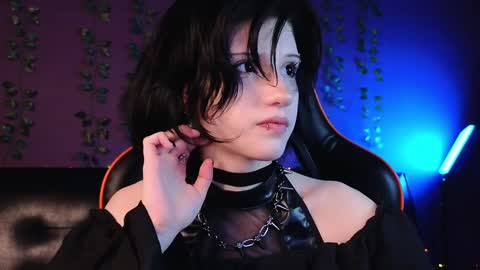 Vamp  online show from January 18, 9:34 pm