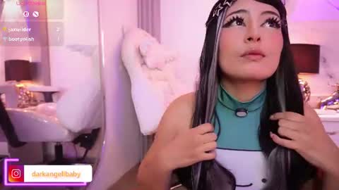 Angel Darcy  online show from June 11, 12:32 am