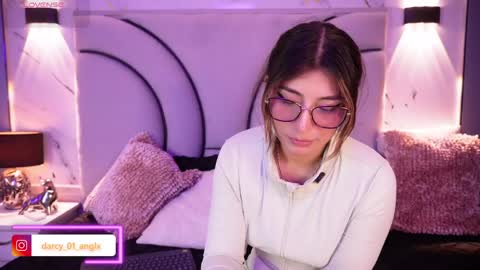 Angel Darcy  online show from June 8, 11:26 pm
