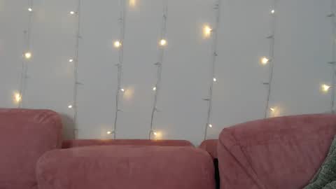 Darla Fae online show from March 6, 6:05 pm