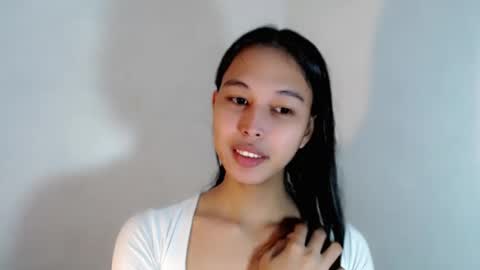 Snapshot of darling_sweetheartxx chatting on September 25, 5:11 pm YOUR ATHENA online show from September 25, 5:11 pm