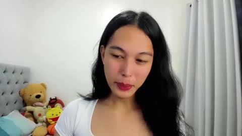 Snapshot of darling_sweetheartxx chatting on September 15, 5:53 pm YOUR ATHENA online show from September 15, 5:53 pm