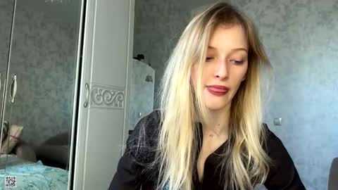 D online show from October 25, 8:11 am