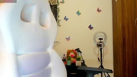 Snapshot of darsha__sahu chatting on January 22, 2:48 am Darsha online show from January 22, 2:48 am