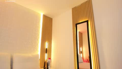 Daryam  online show from March 13, 3:35 pm