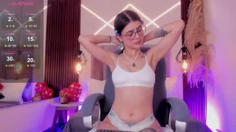 dasha_rodriguez online show from June 1, 2:30 pm