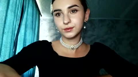 Regina online show from July 6, 3:03 pm